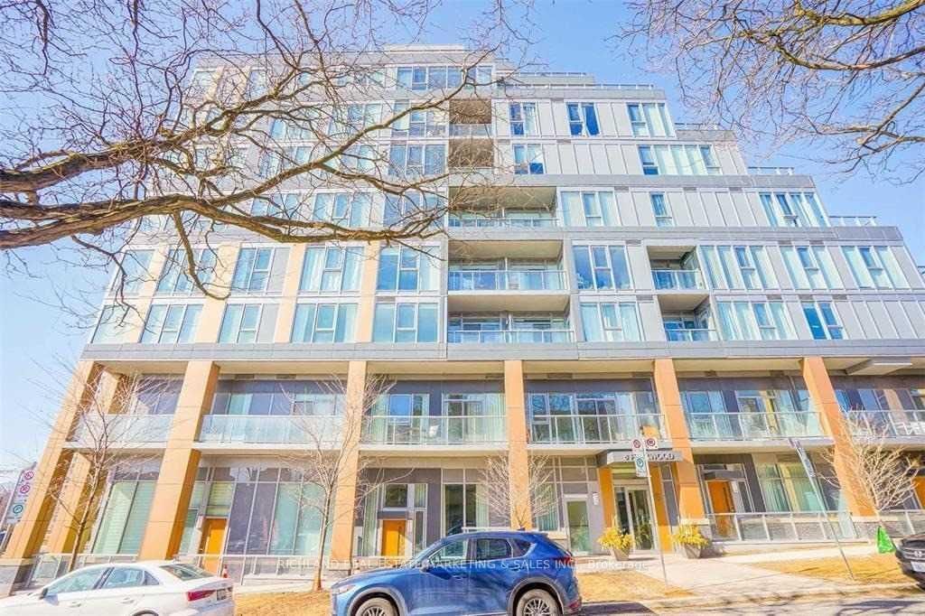 6 Parkwood Ave, unit 405 for rent - image #2