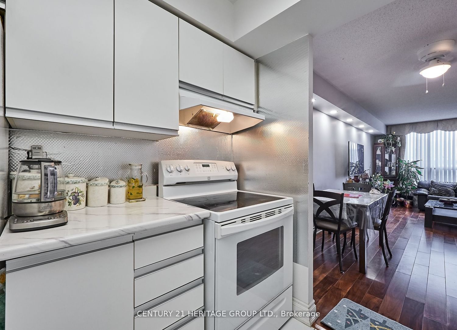 21 Overlea Blvd, unit 511 for sale - image #24