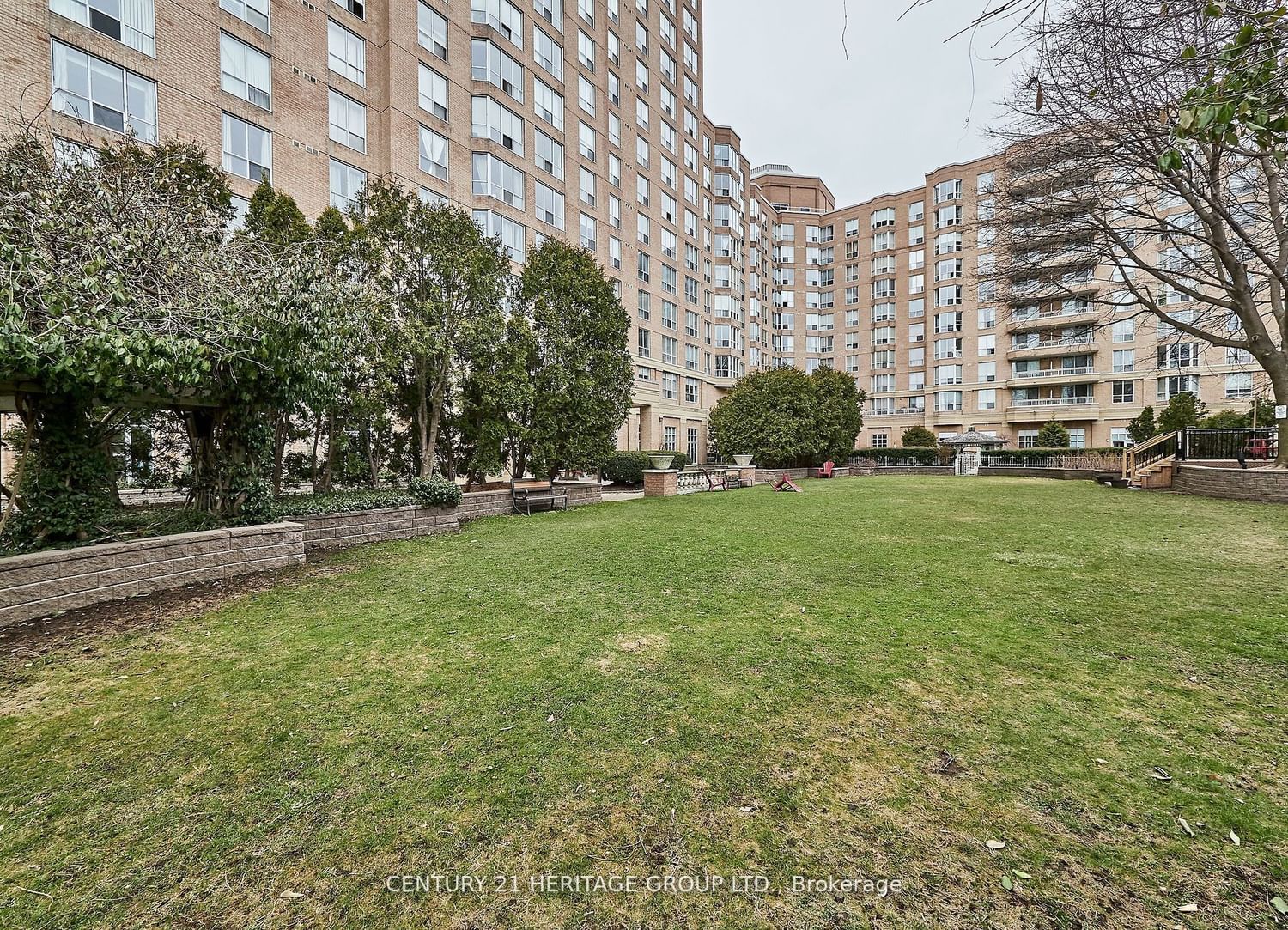 21 Overlea Blvd, unit 511 for sale - image #35