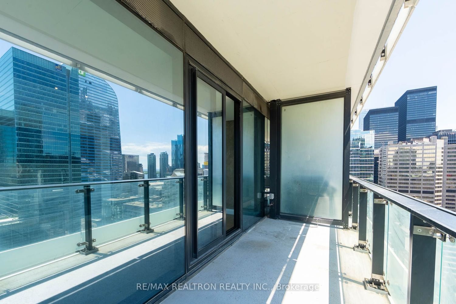 224 King St W, unit 2606 for sale - image #14