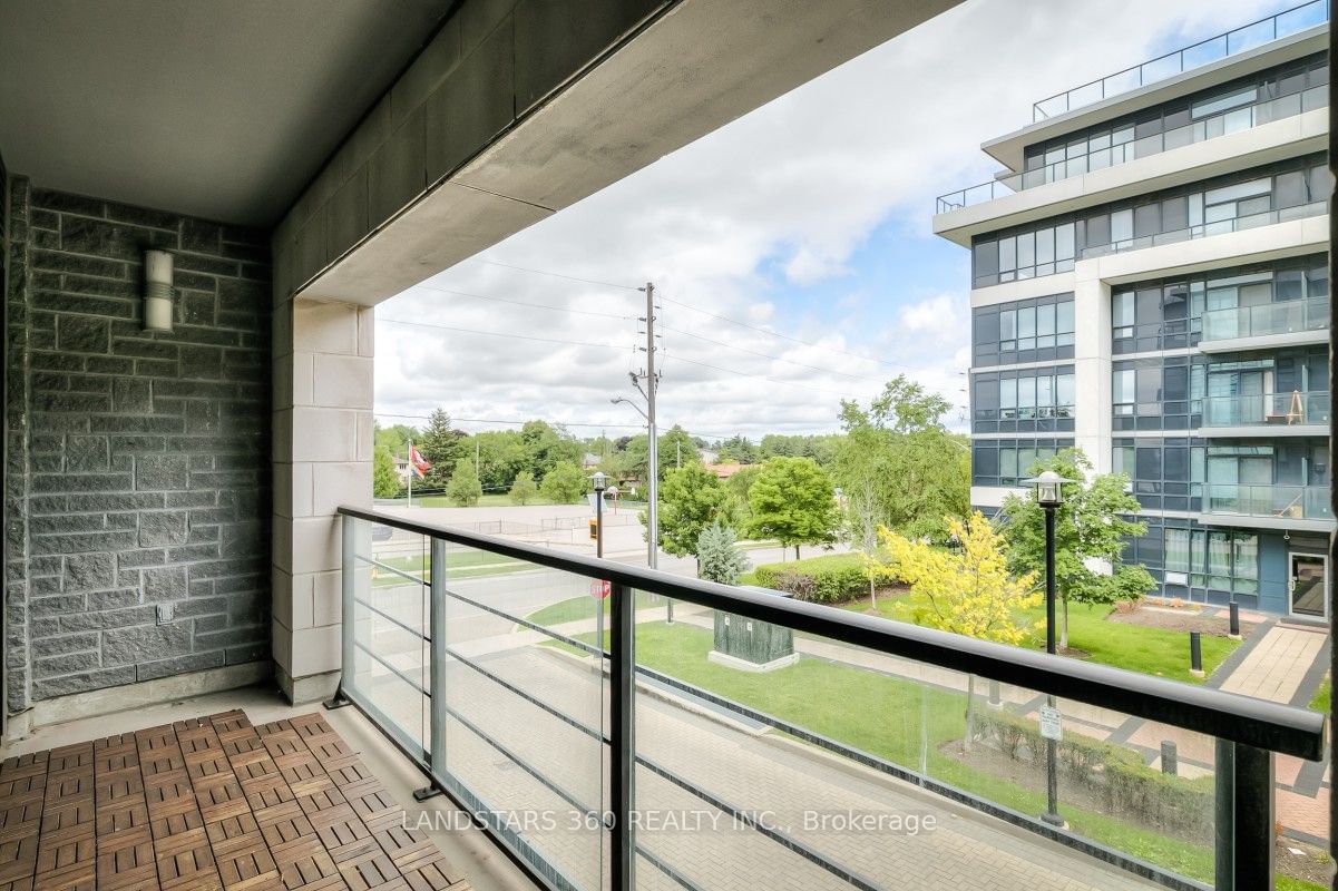 21 Clairtrell Rd, unit 220 for sale - image #16