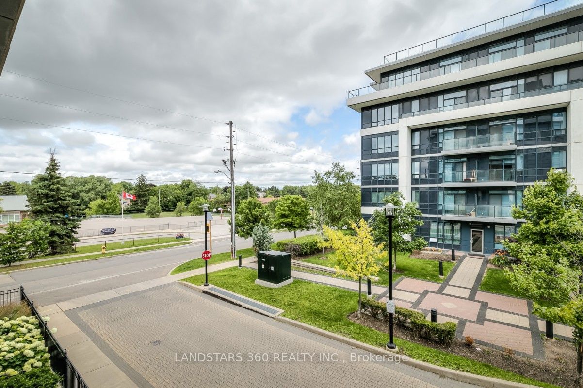 21 Clairtrell Rd, unit 220 for sale - image #17