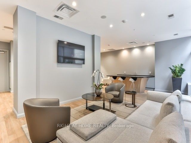 155 YORKVILLE Ave, unit 2610 for rent - image #19