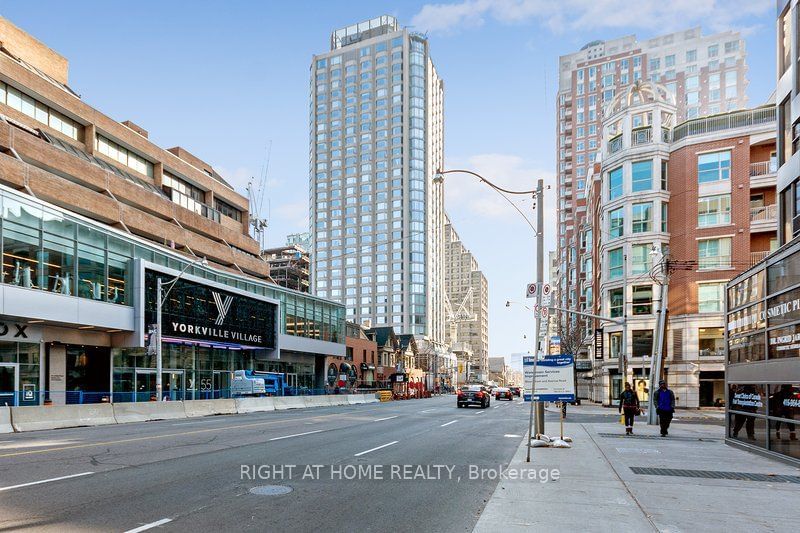 155 YORKVILLE Ave, unit 2610 for rent - image #23