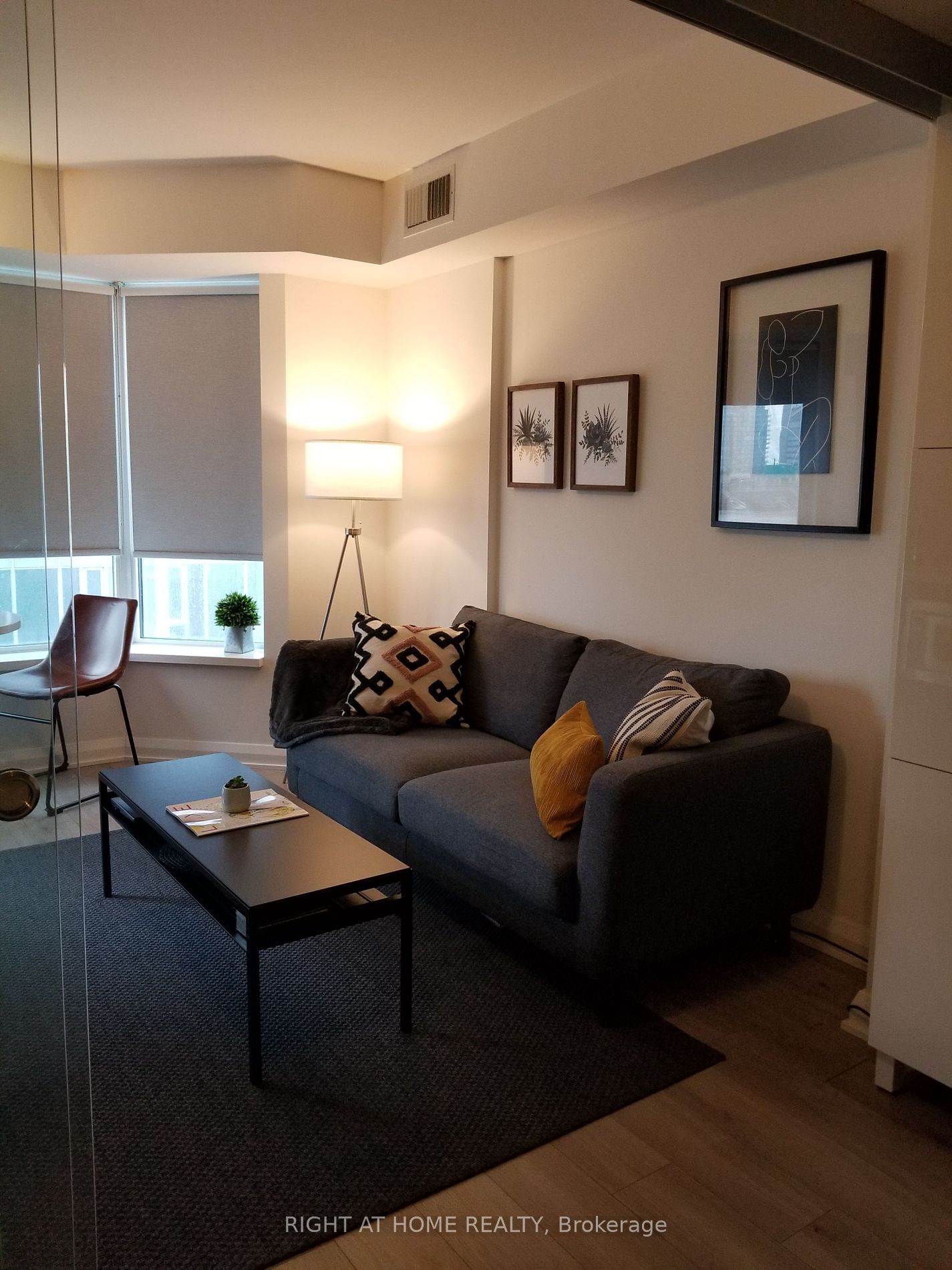 155 YORKVILLE Ave, unit 2610 for rent - image #8