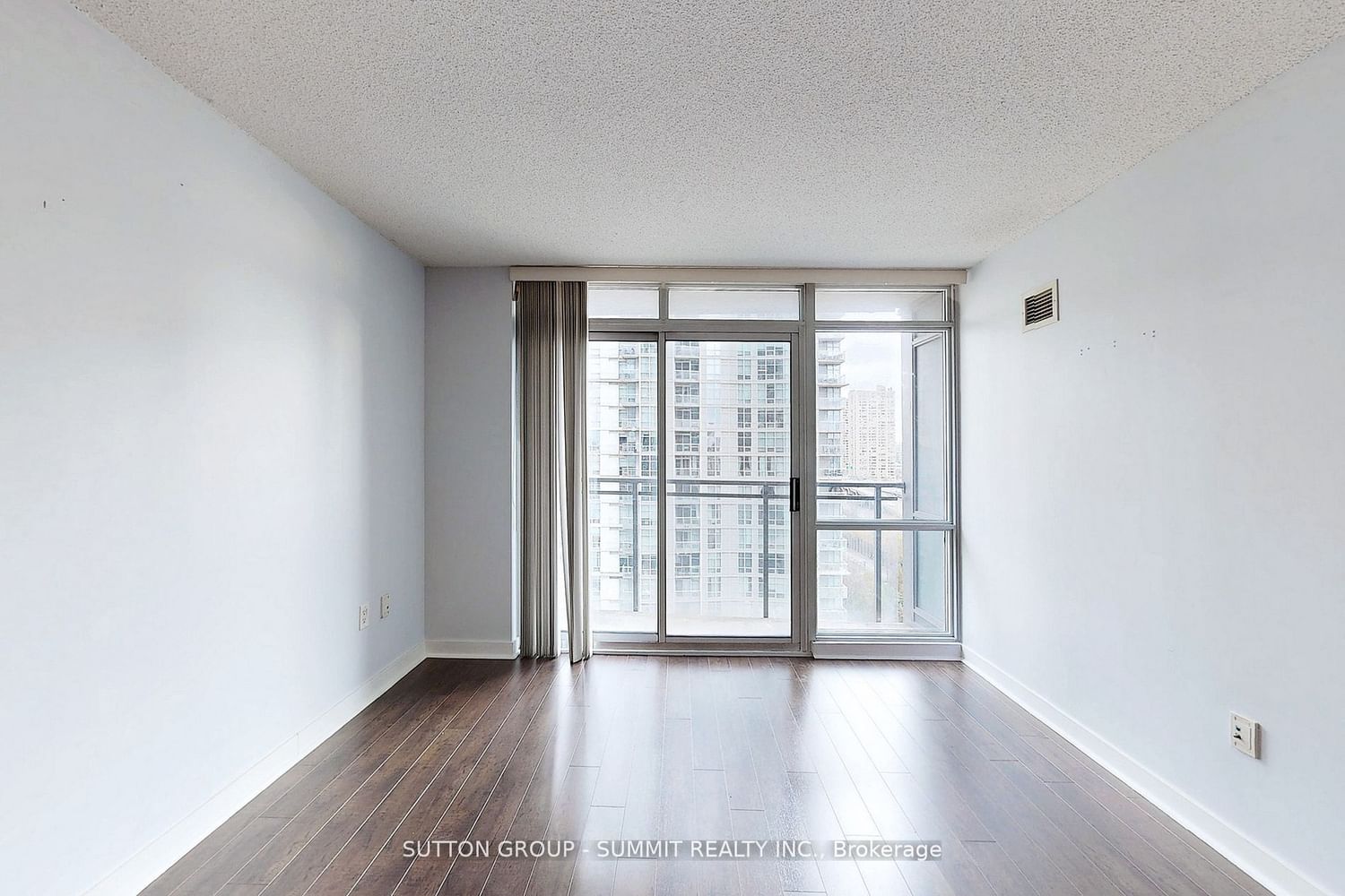 11 BRUNEL Crt, unit 1008 for sale - image #6