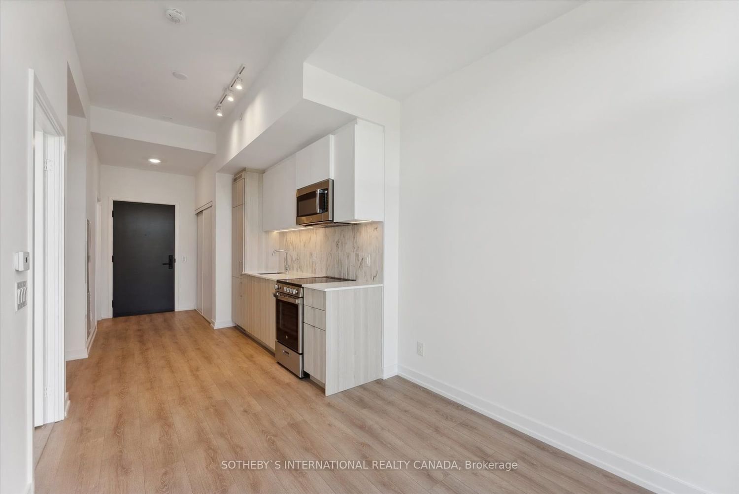 500 Dupont St, unit 310 for sale - image #17