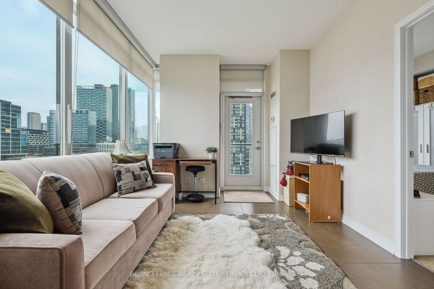 170 Fort York Blvd, unit 1104 for sale - image #9