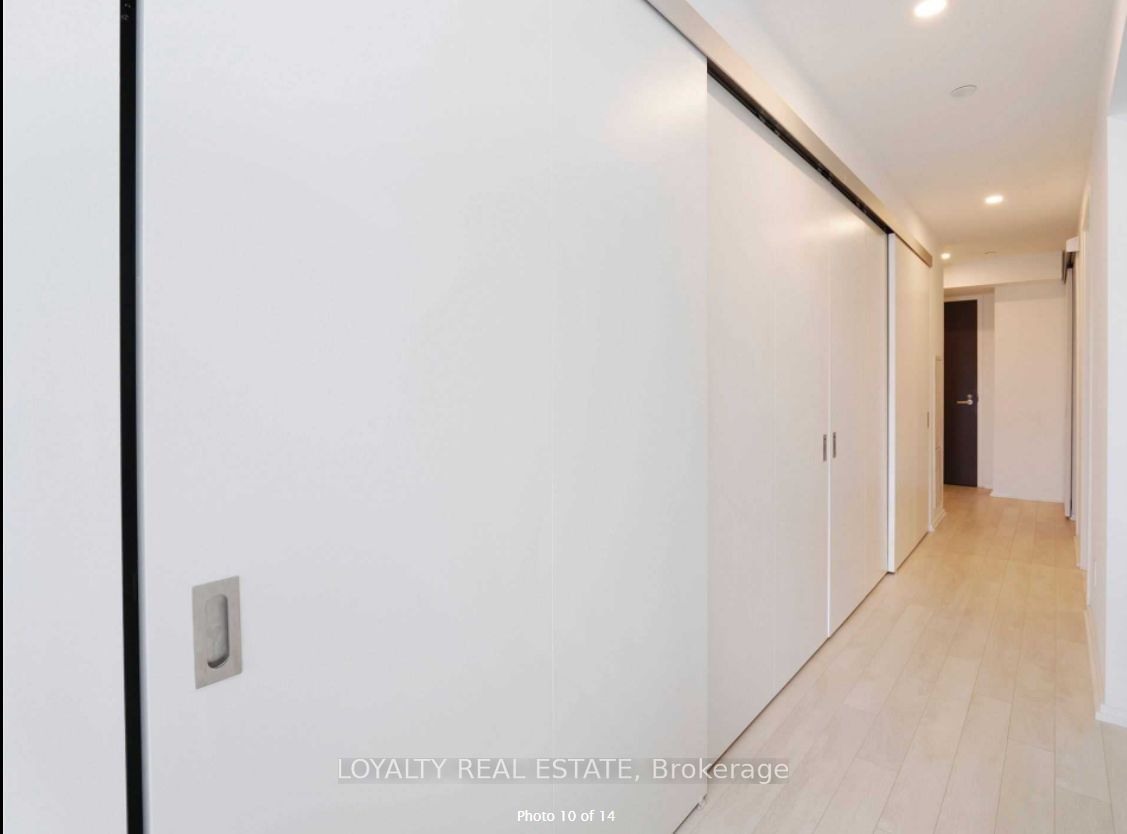 197 Yonge St, unit 1210 for sale - image #10