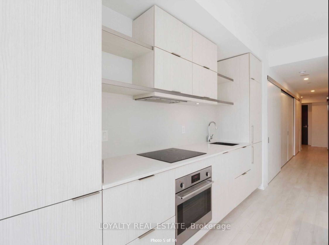 197 Yonge St, unit 1210 for sale - image #5