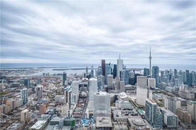 388 Yonge St, unit 7216 for rent