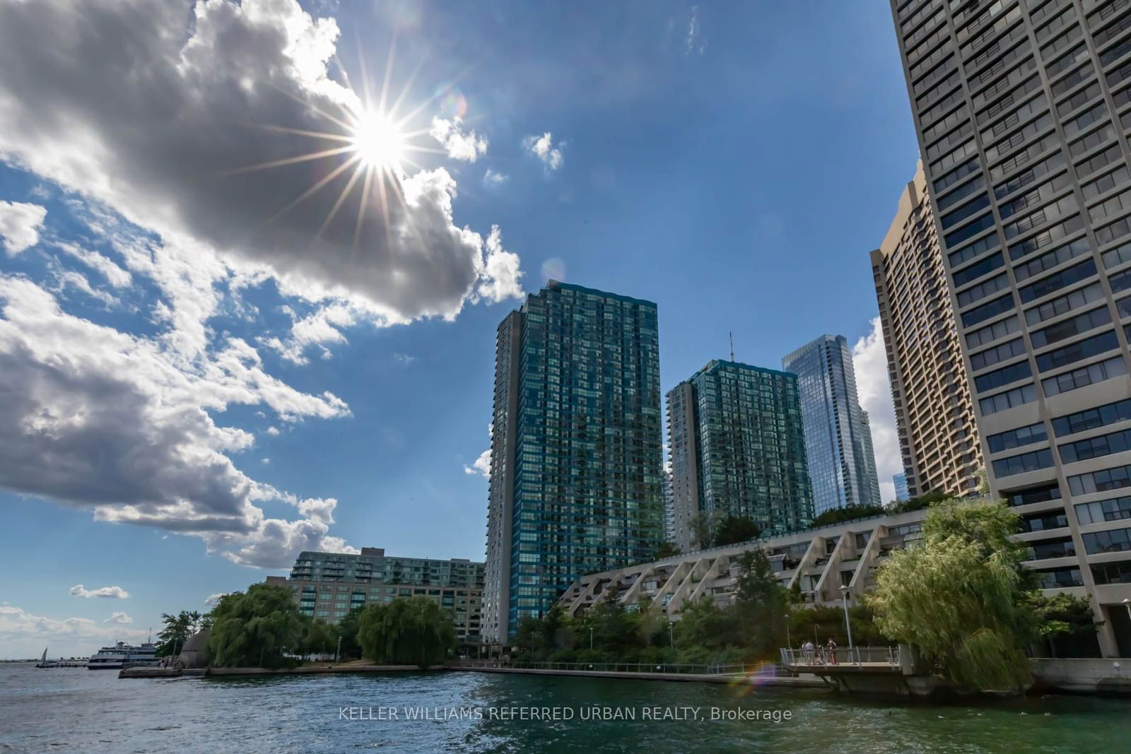 99 Harbour Sq, unit 3303 for sale - image #35