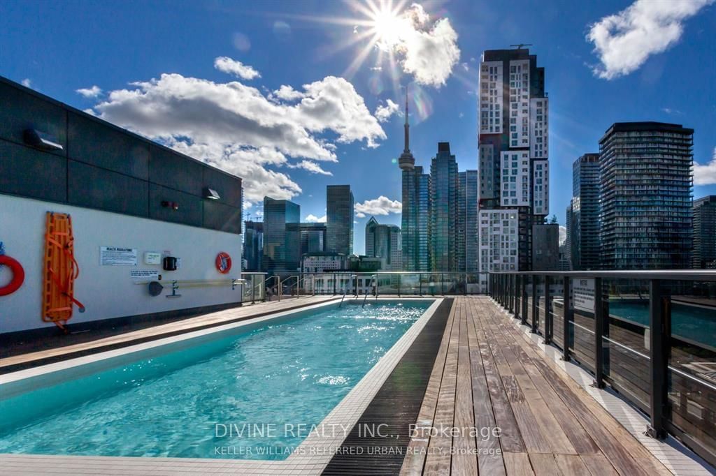 15 Beverley St, unit 803 for sale - image #23