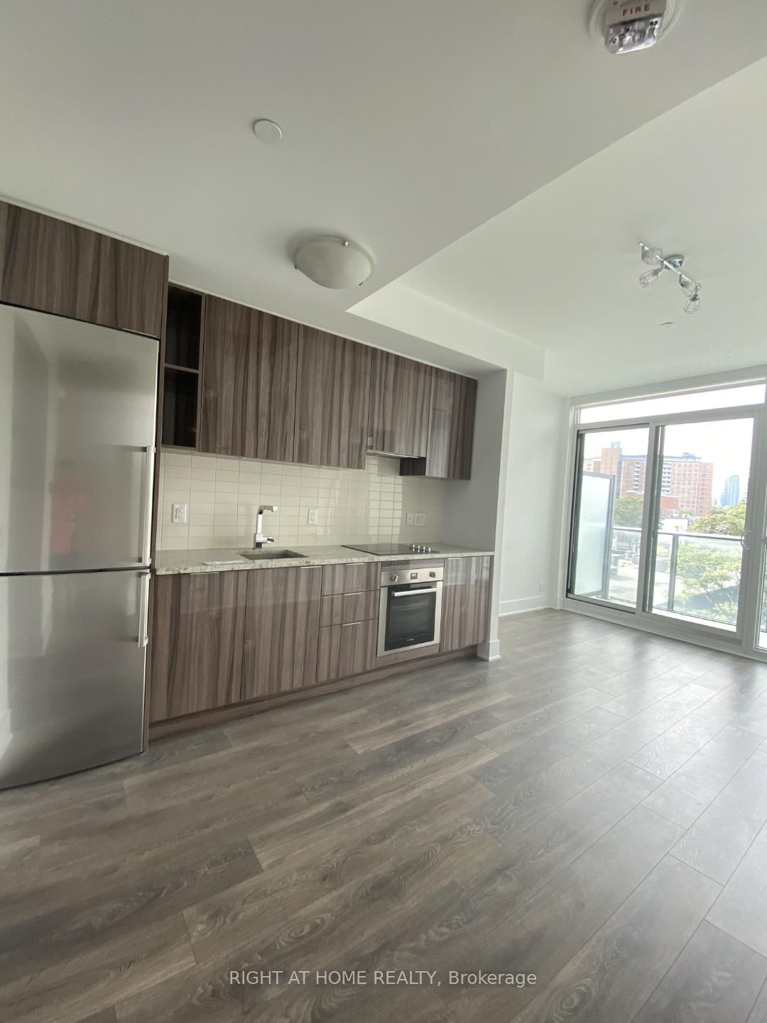 120 Parliament St, unit 504 for rent - image #10