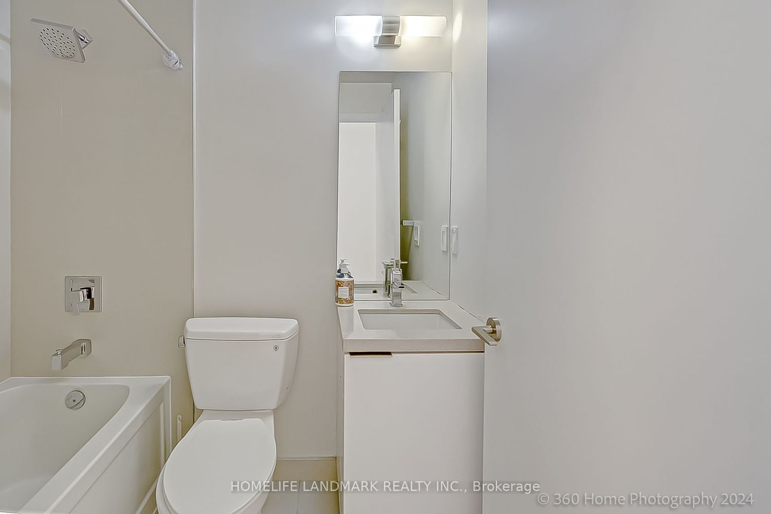 8 Eglinton Ave E, unit 508 for sale - image #8