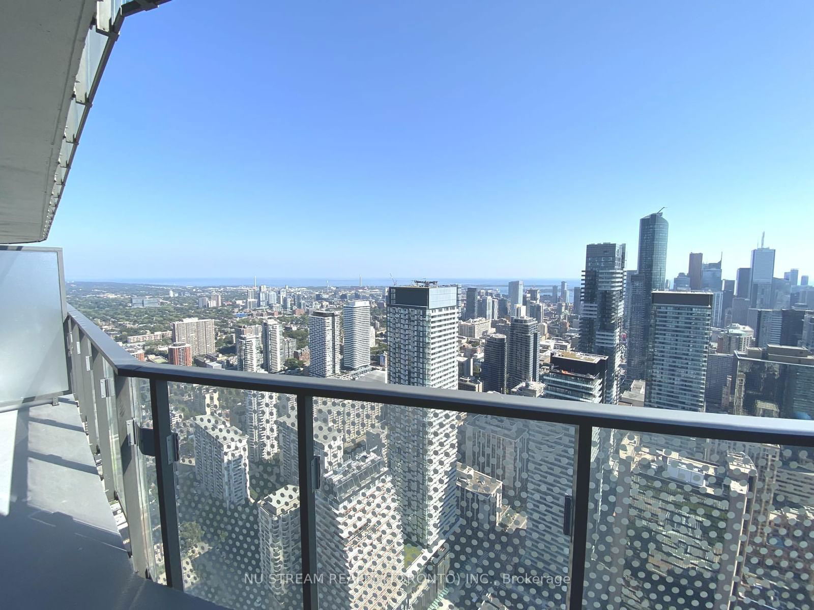 11 Wellesley St W, unit 5704 for sale - image #12