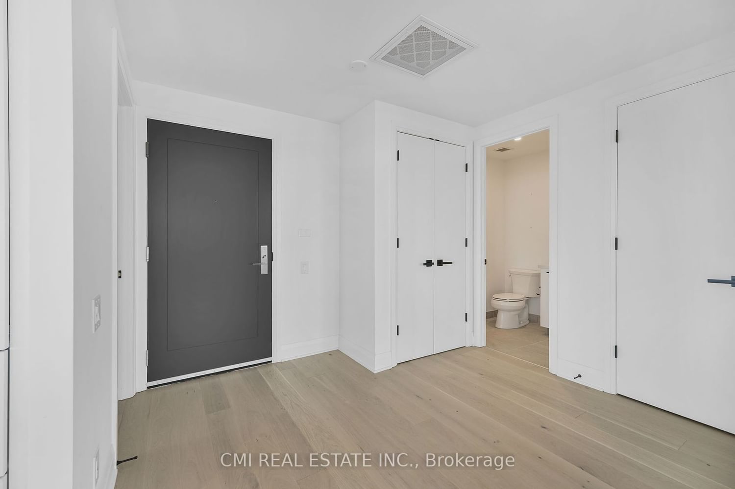 33 Frederick Todd Way, unit 1603 for sale - image #30