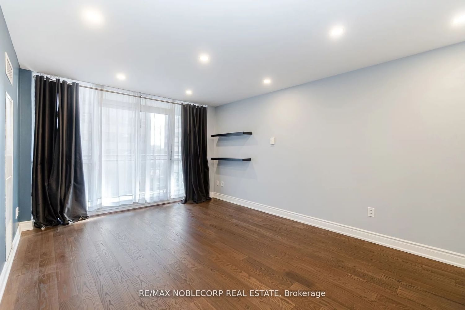 33 Sheppard Ave E, unit 500 for sale - image #14