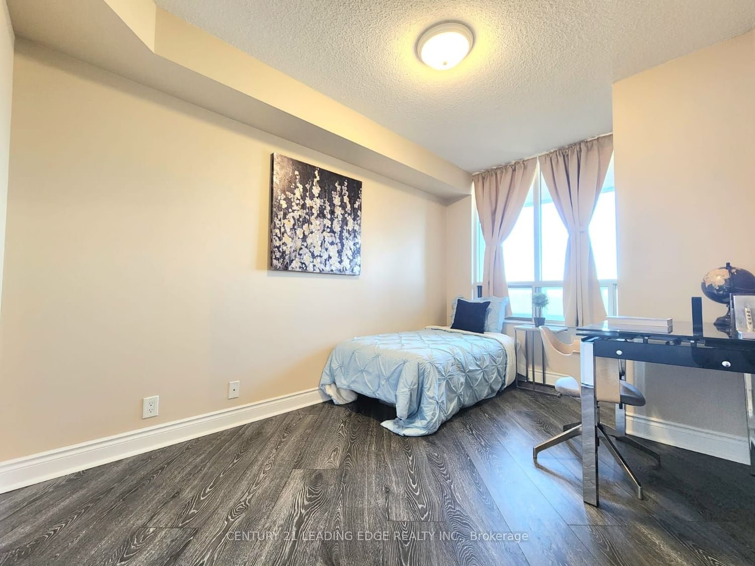 80 Harrison Garden Blvd, unit 1519 for sale - image #16