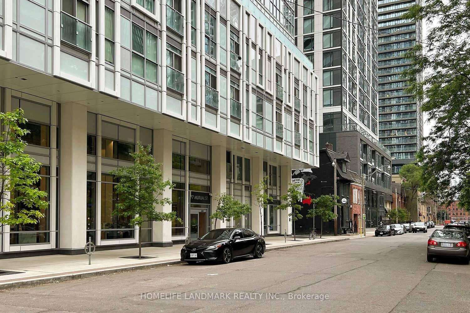 77 Mutual St, unit 810 for sale - image #40