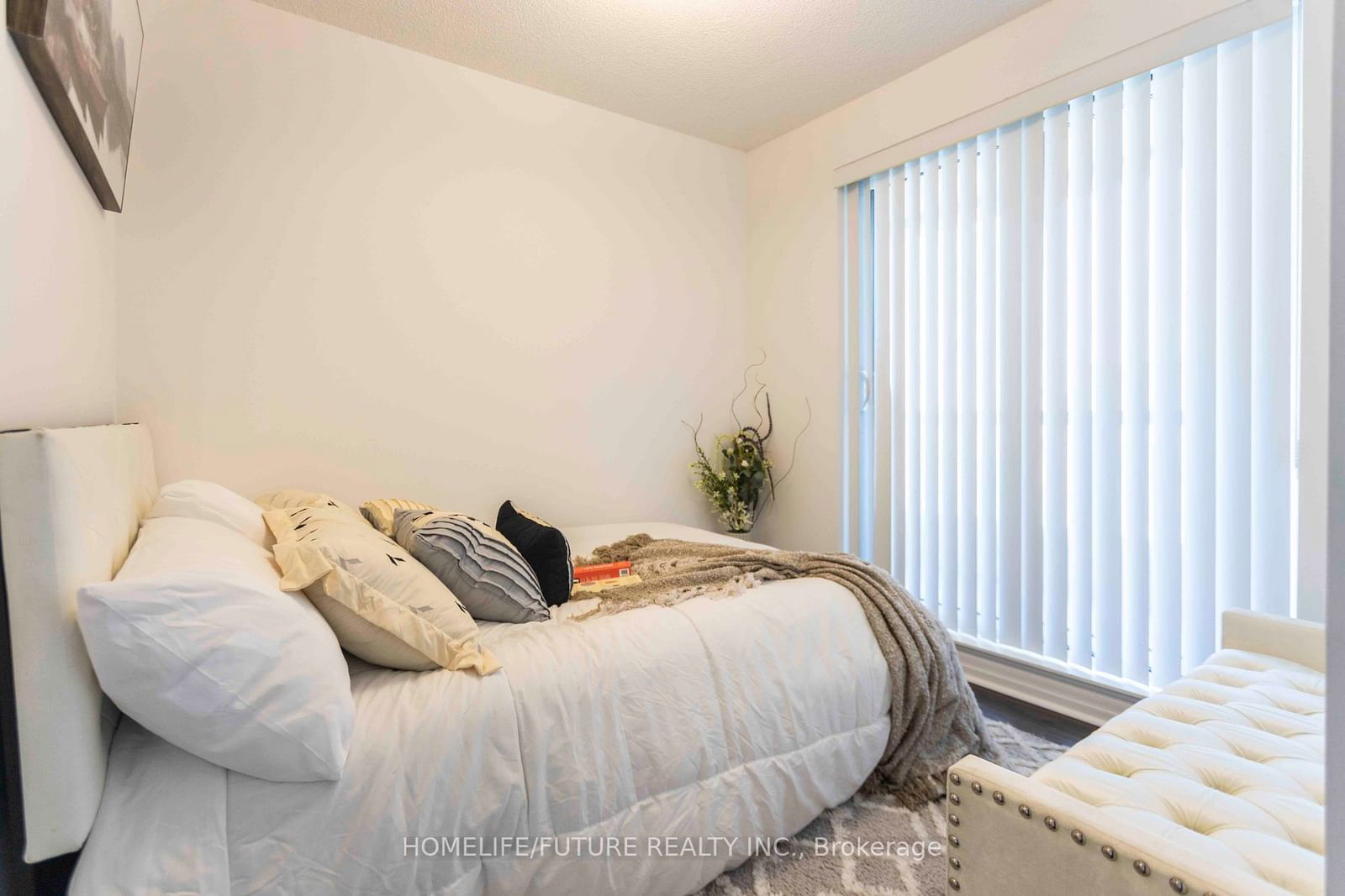 30 Herons Hill Way, unit 1102 for sale - image #20