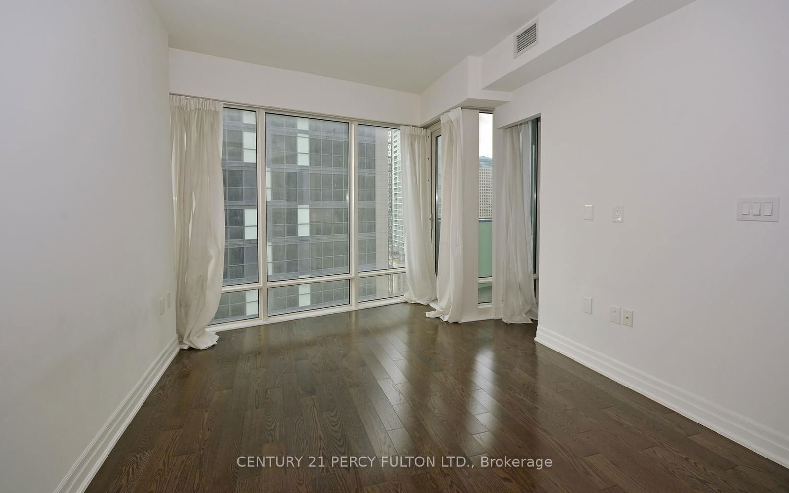 8 The Esplanade, unit 1301 for sale - image #3