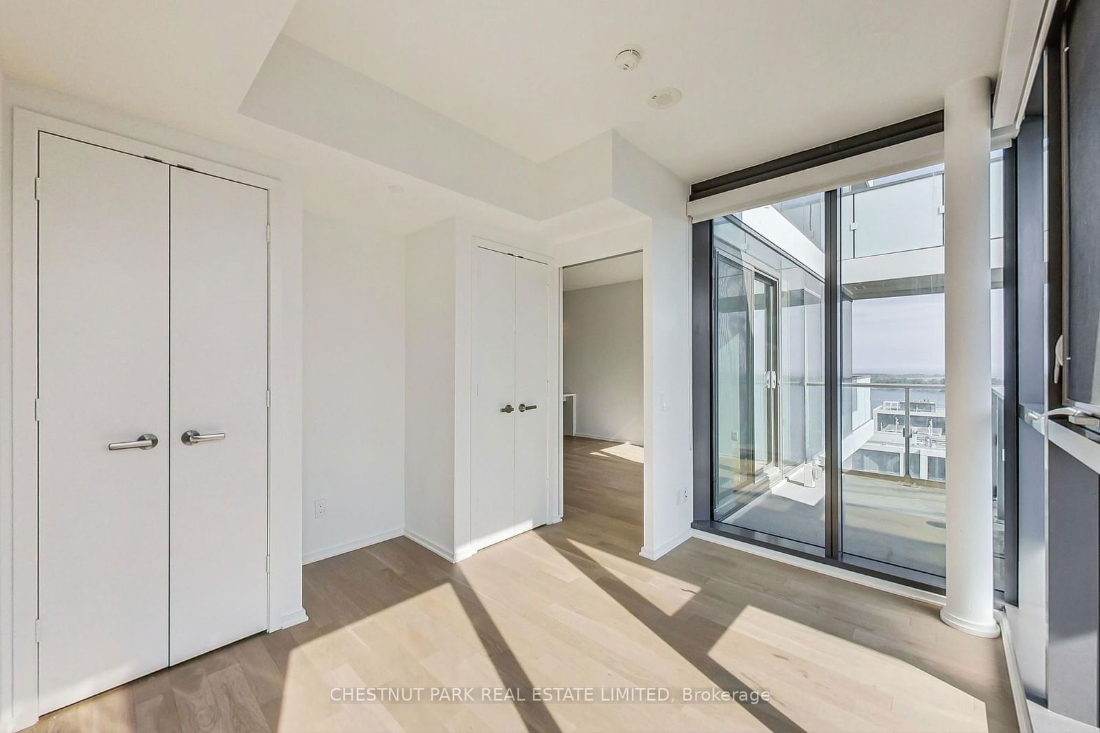 16 Bonnycastle St, unit 1910 for sale - image #10