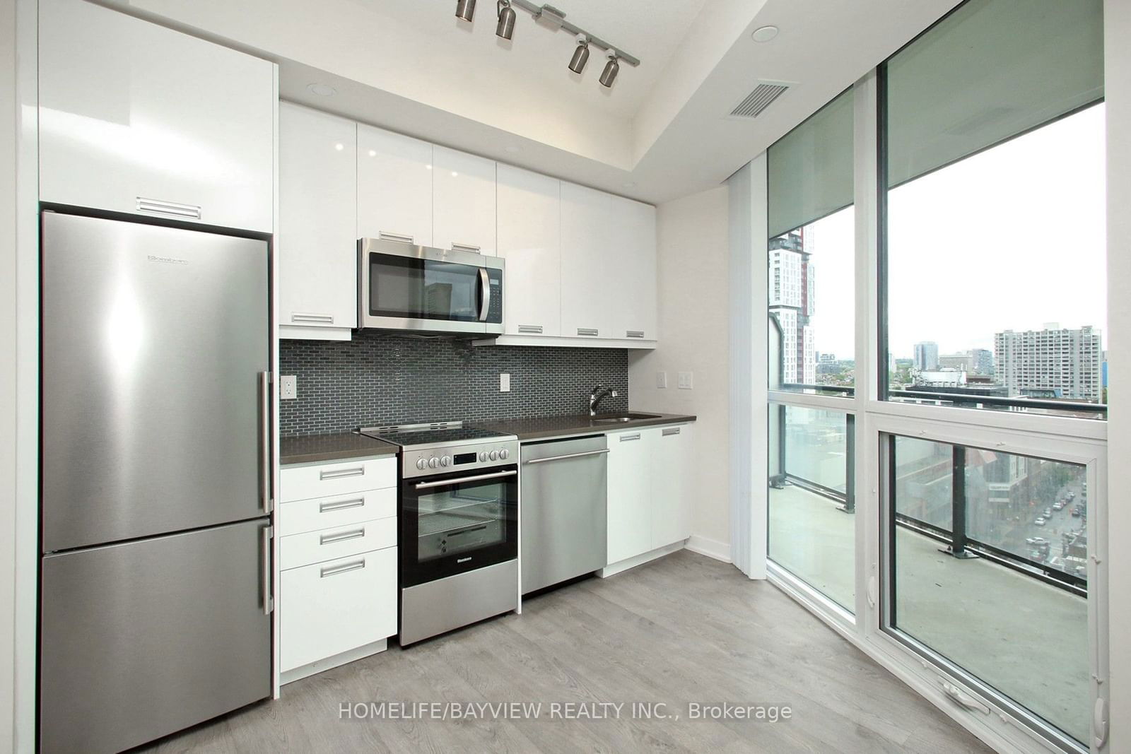 99 John St, unit 1509 for sale - image #8