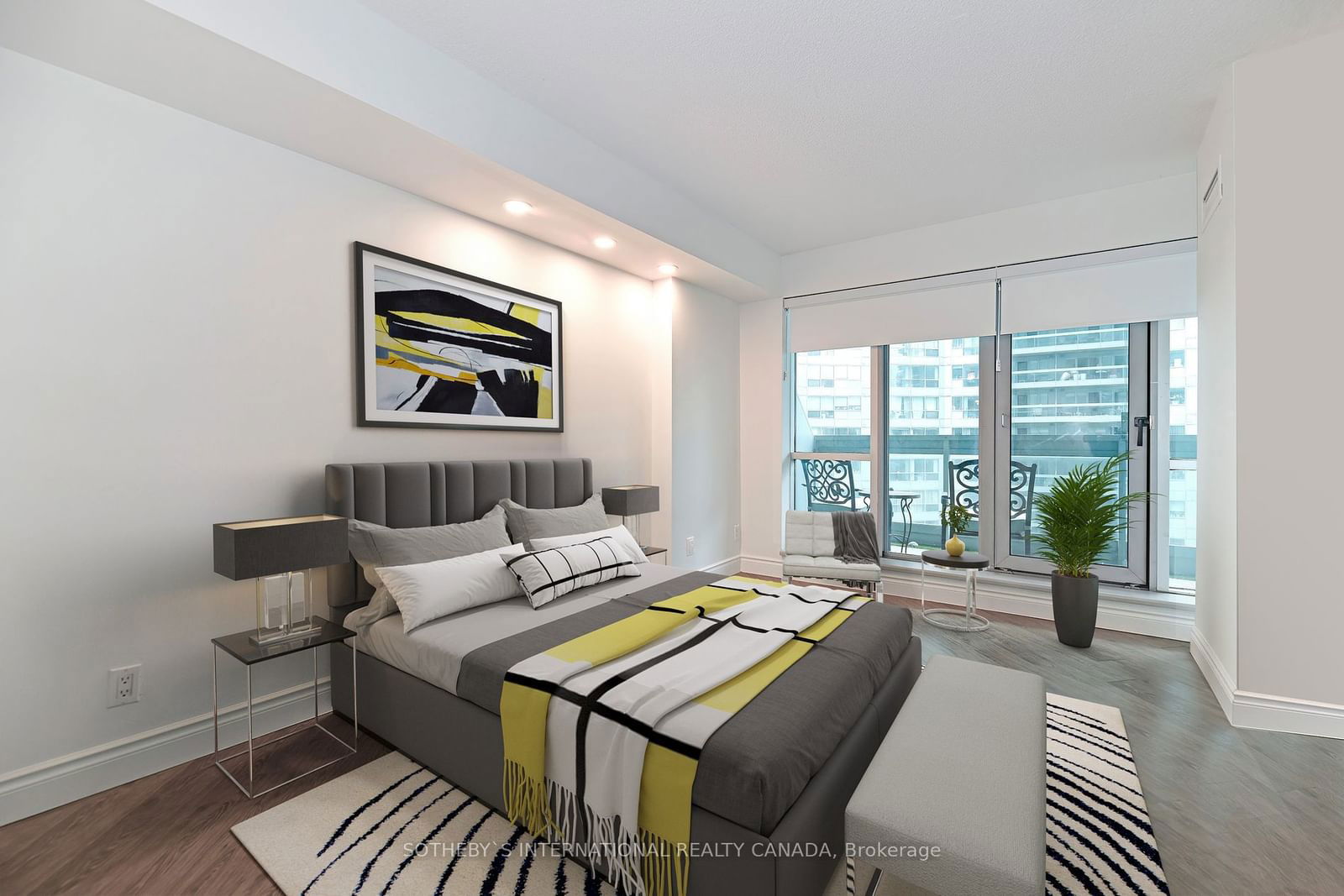 10 Yonge St, unit 1001 for sale - image #4