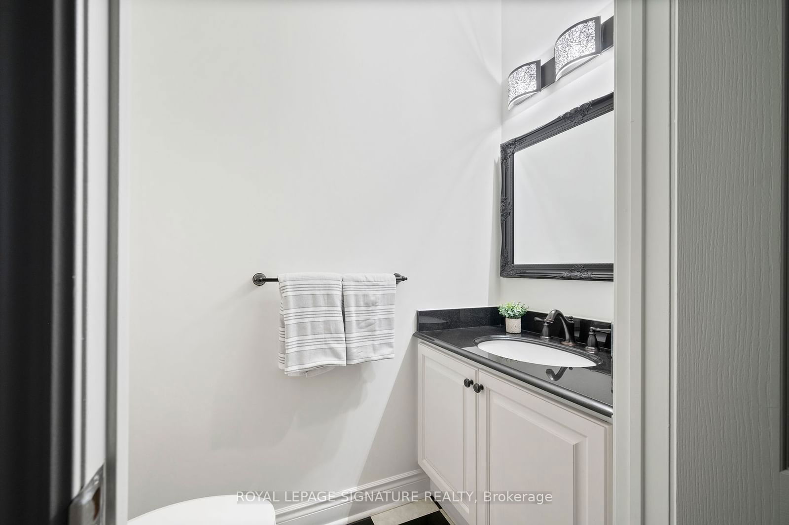 1 Rean Dr, unit TH9 for sale - image #12