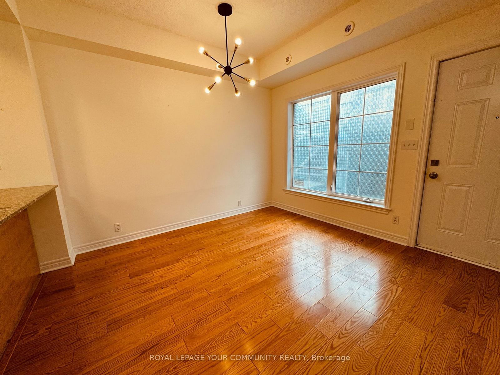 207 Wellesley St E, unit 103 for rent - image #12