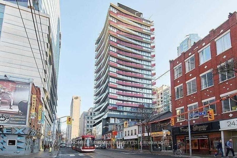 215 Queen St W, unit 1810 for sale