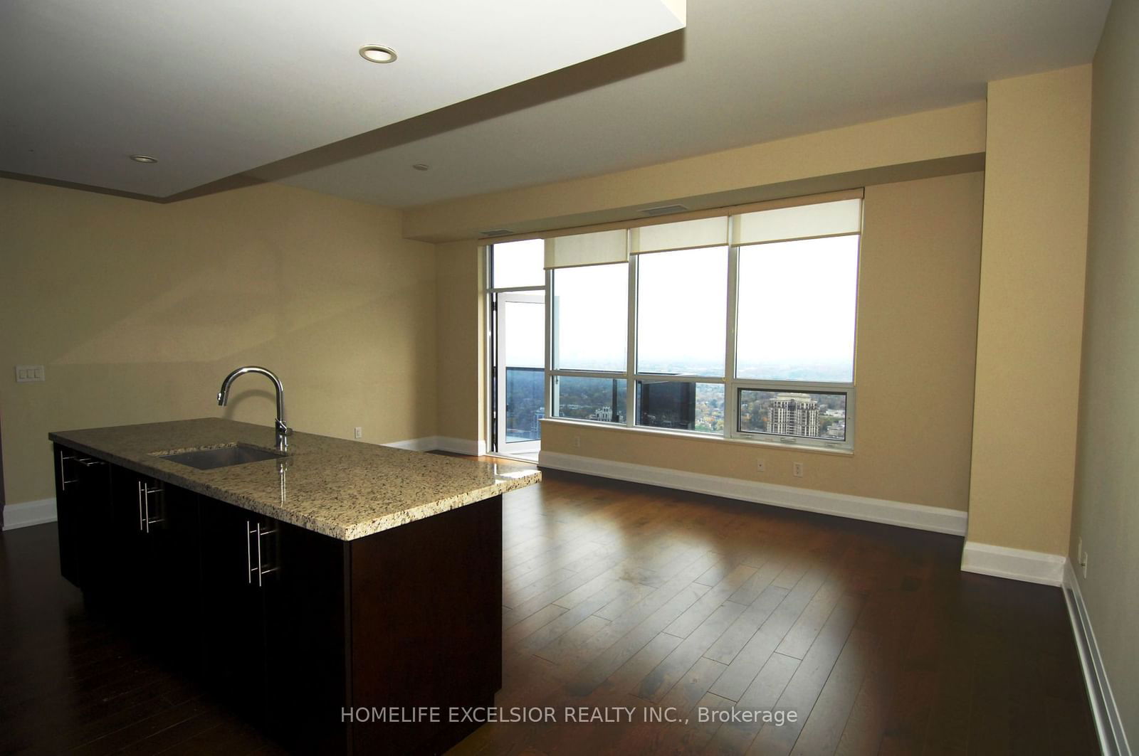 5 Sheppard Ave E, unit 4716 for rent - image #4