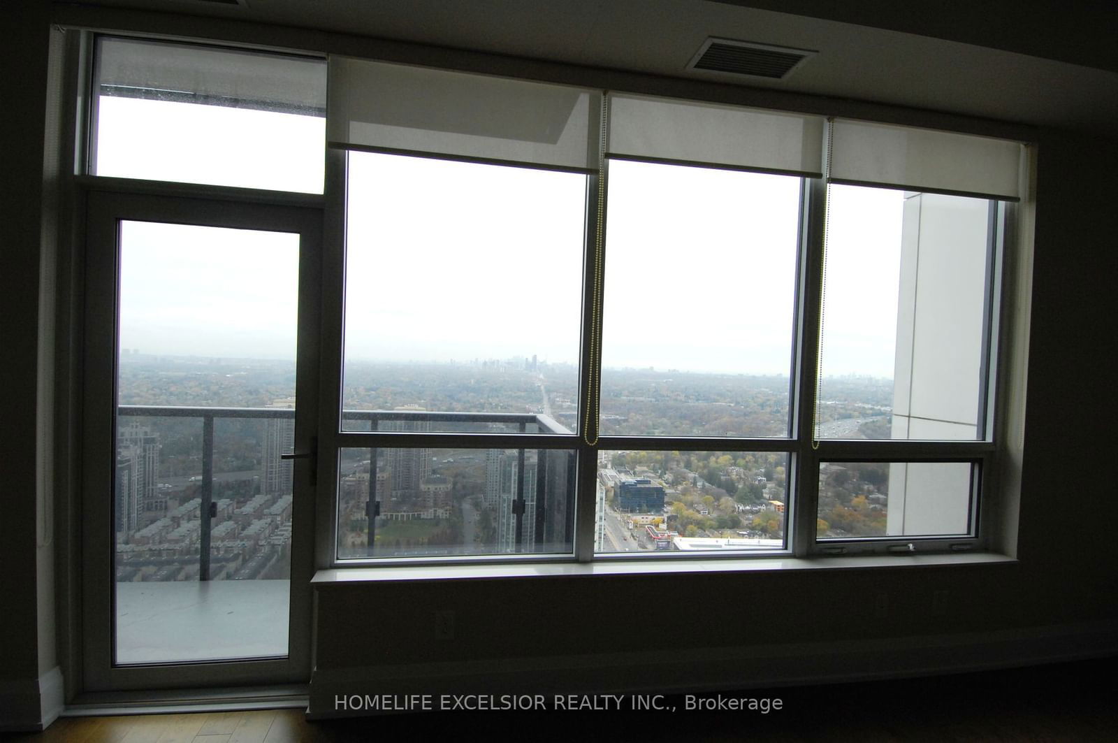 5 Sheppard Ave E, unit 4716 for rent - image #6