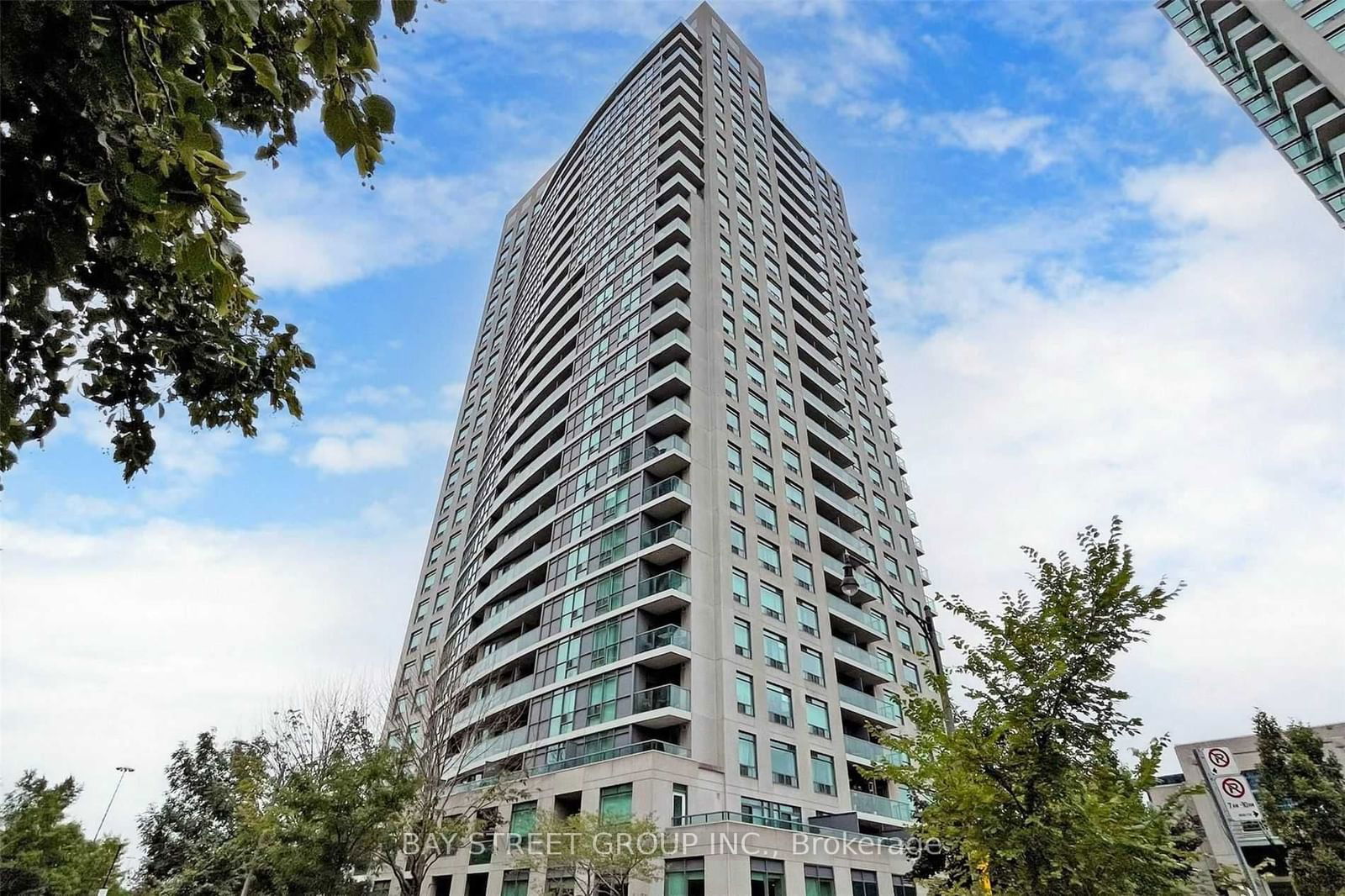 30 Harrison Garden Blvd, unit 2808 for rent