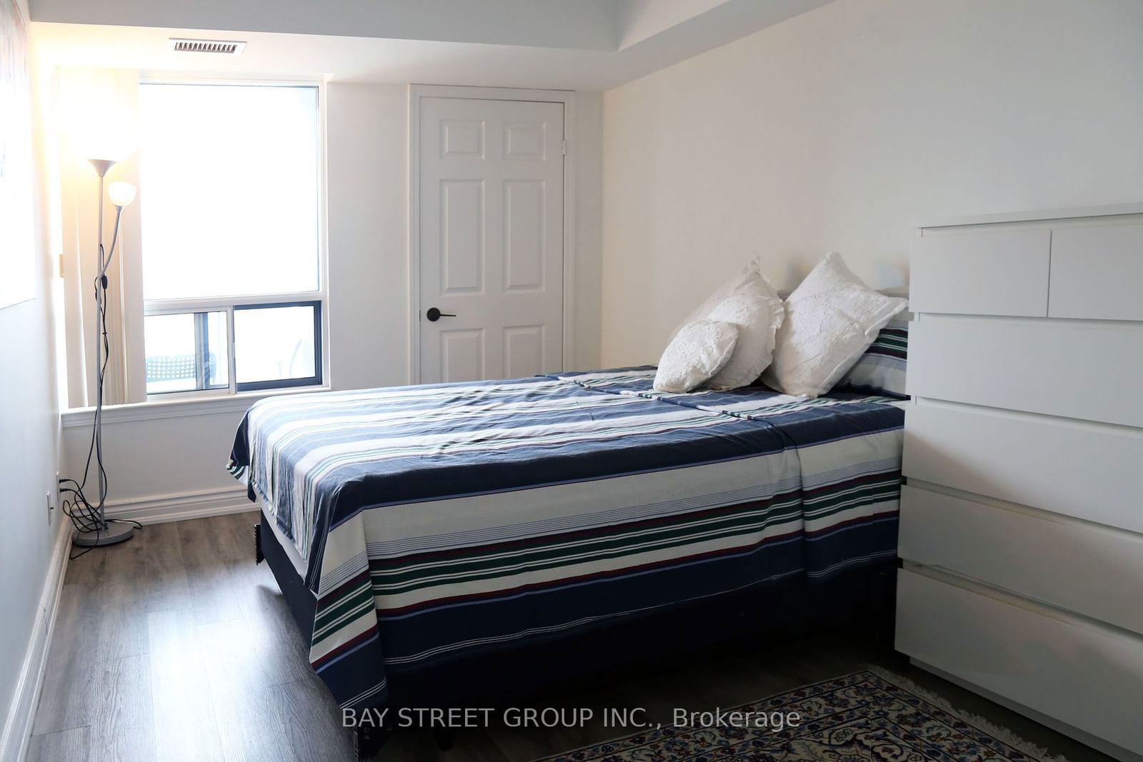 30 Harrison Garden Blvd, unit 2808 for rent