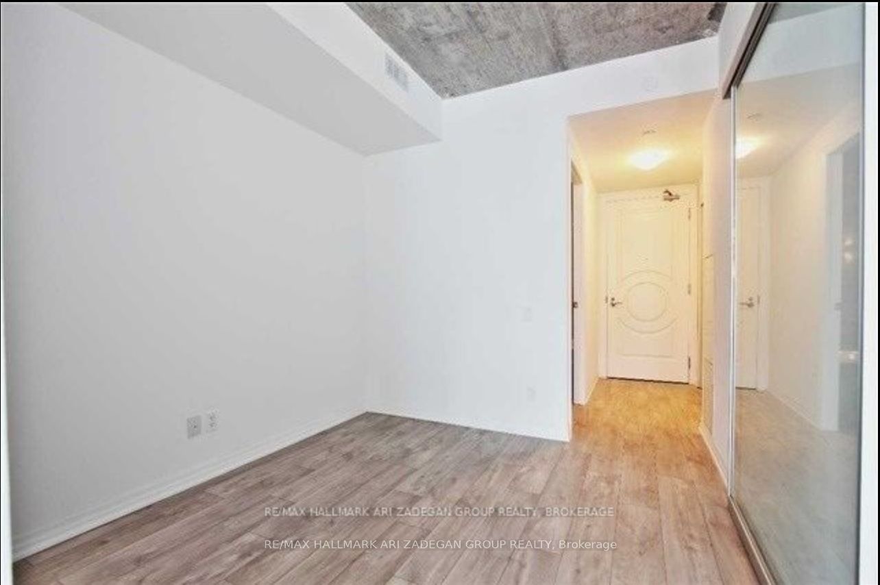 88 Blue Jays Way, unit 2503 for sale - image #11