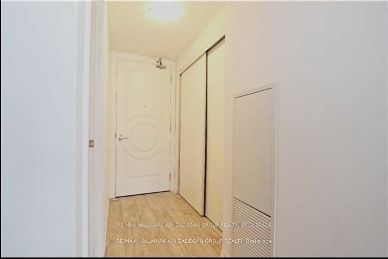 88 Blue Jays Way, unit 2503 for sale - image #12