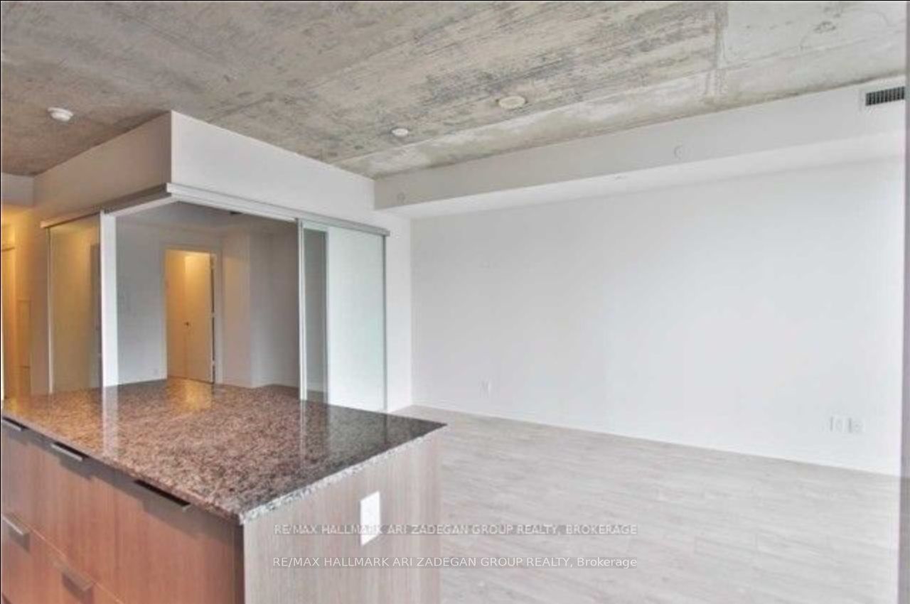 88 Blue Jays Way, unit 2503 for sale - image #18