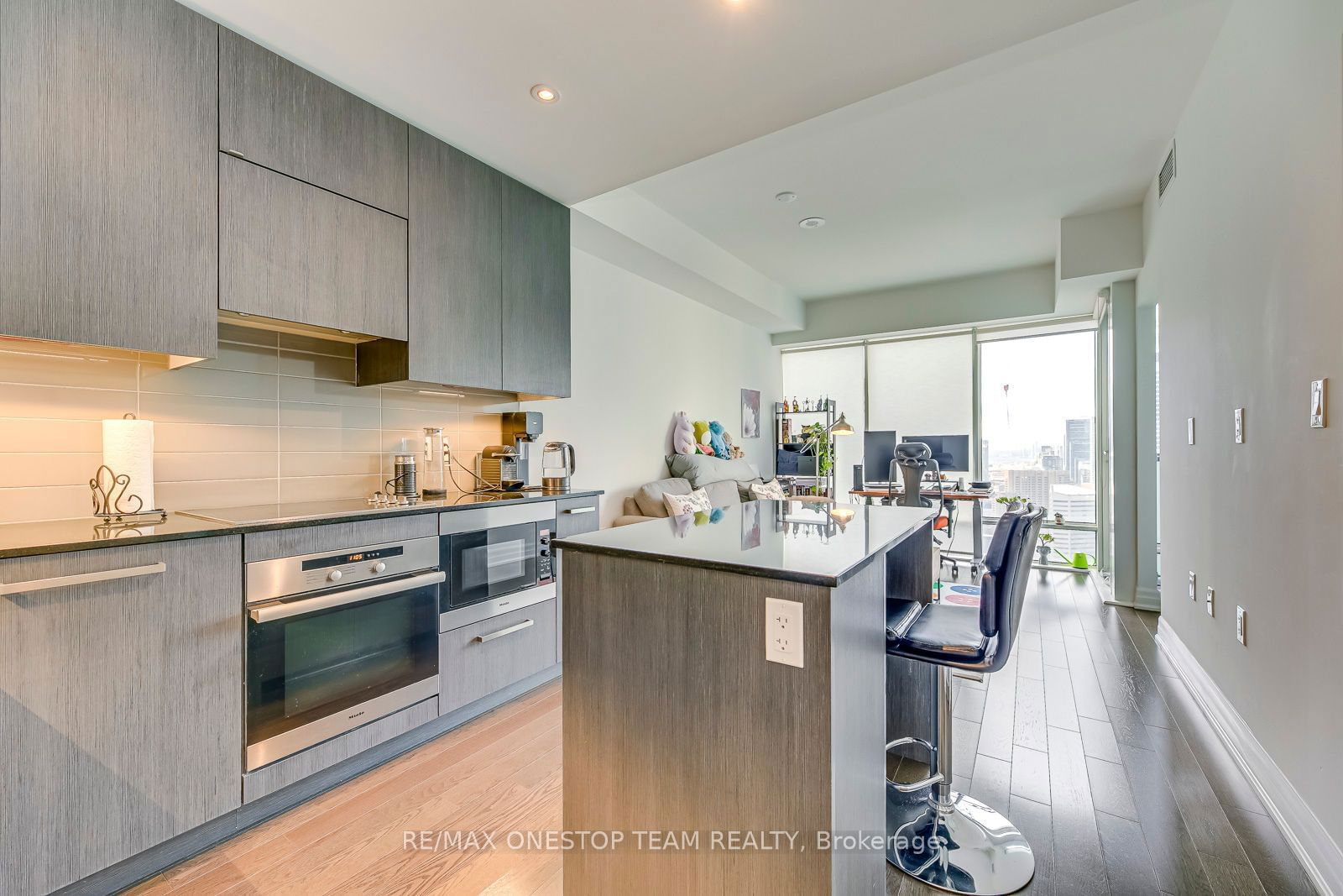 8 The Esplanade, unit 3703 for sale