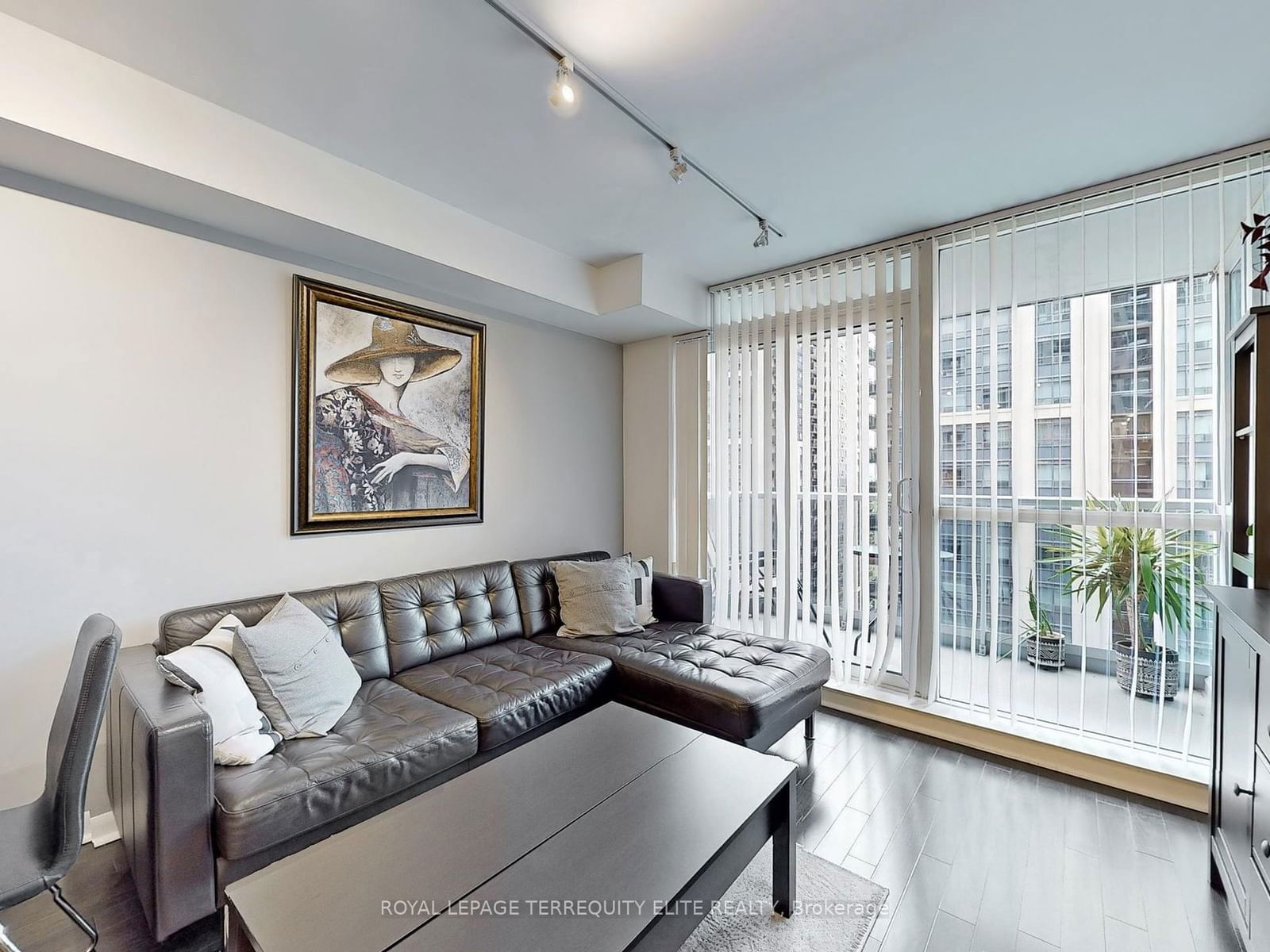 4978 Yonge St, unit 1608 for sale