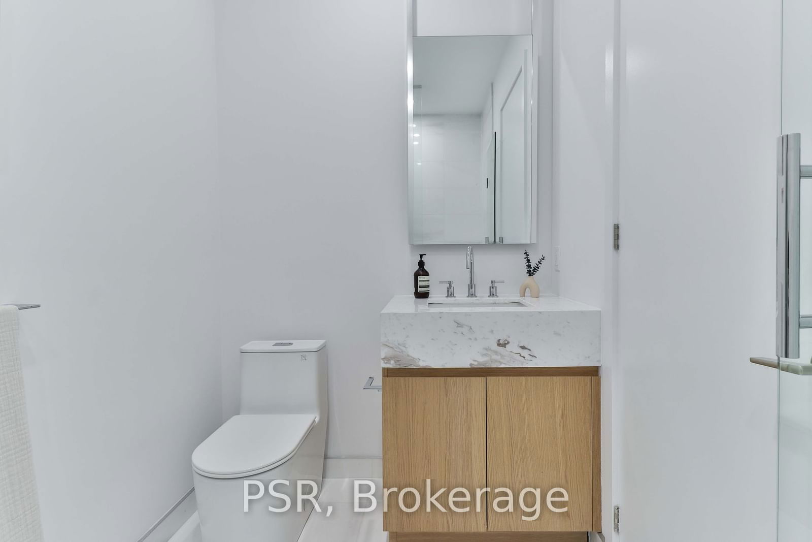 346 Davenport Rd, unit PH02 for sale - image #24