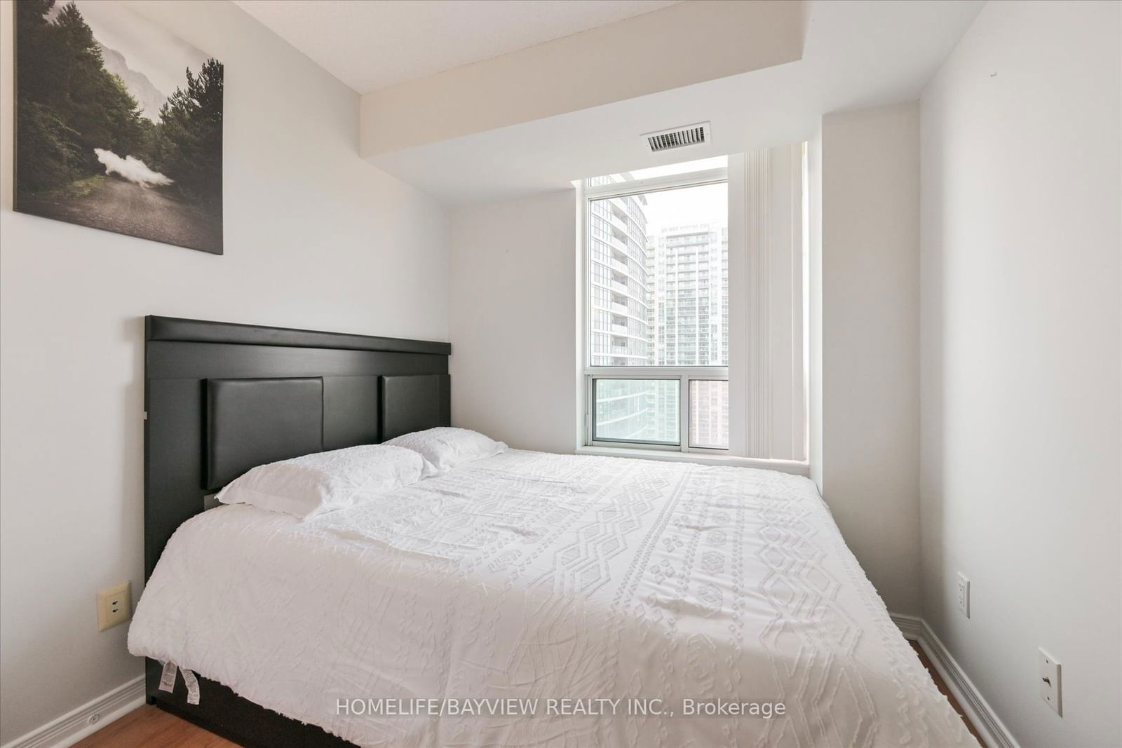 30 Harrison Garden Blvd, unit 1610 for sale - image #19