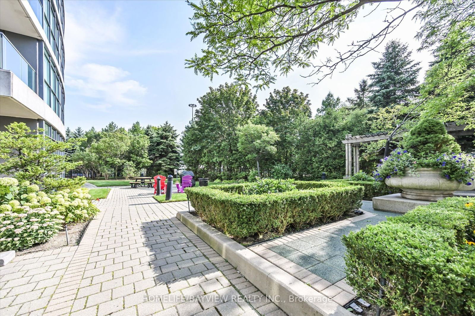 30 Harrison Garden Blvd, unit 1610 for sale - image #31