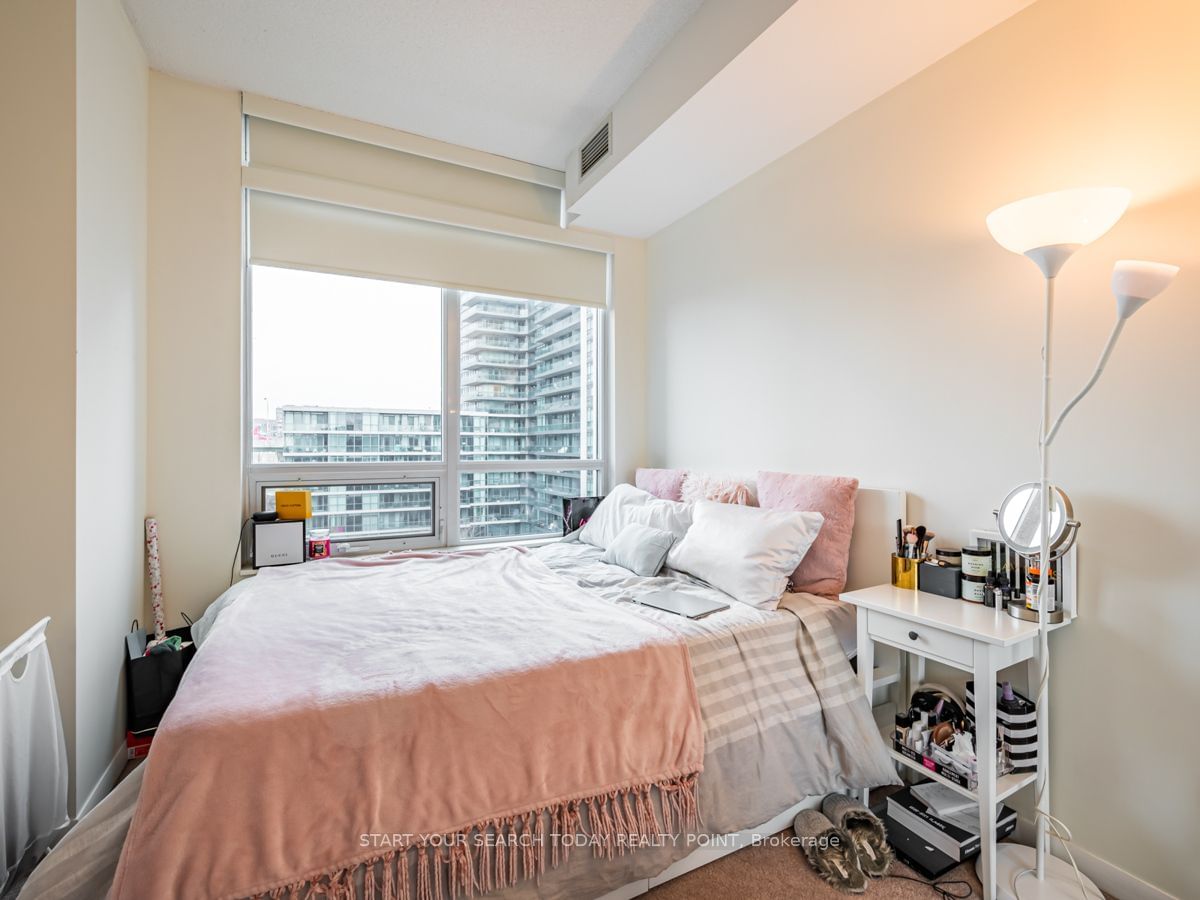 215 Fort York Blvd, unit 710 for sale - image #14