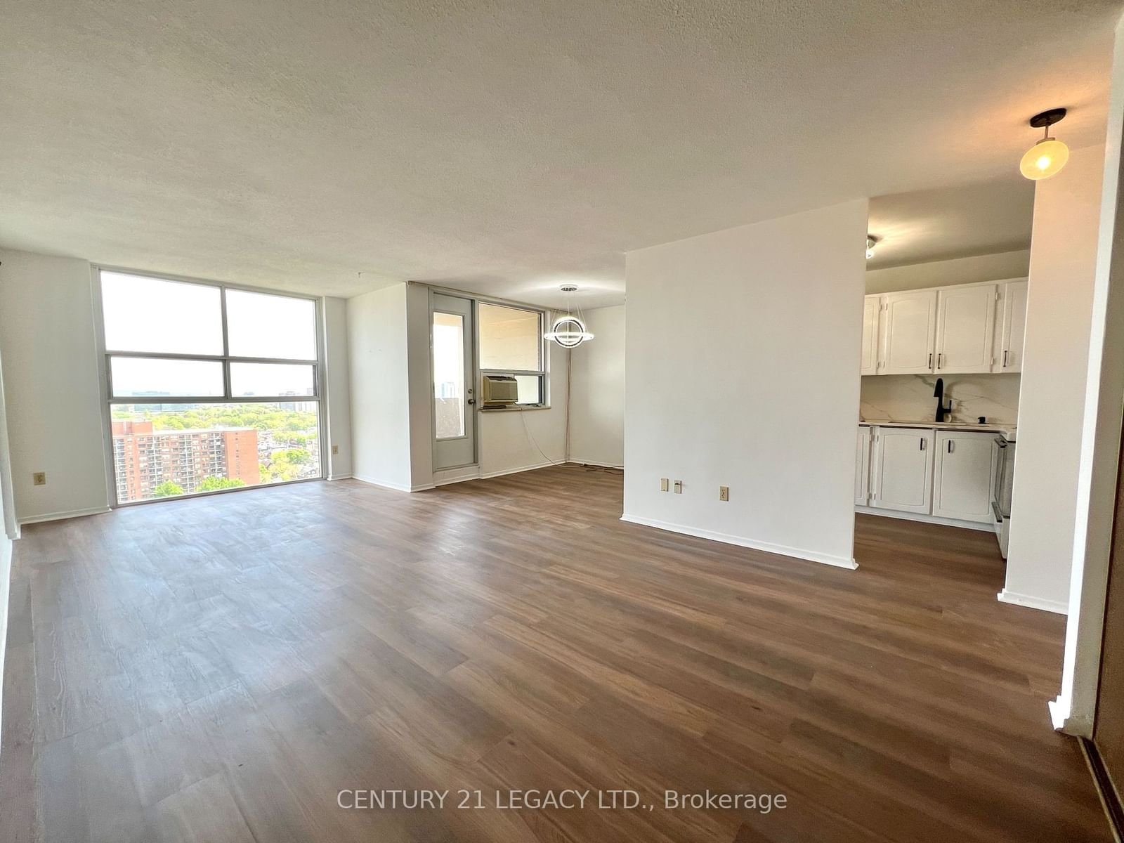 40 Homewood Ave, unit 2204 for sale - image #4