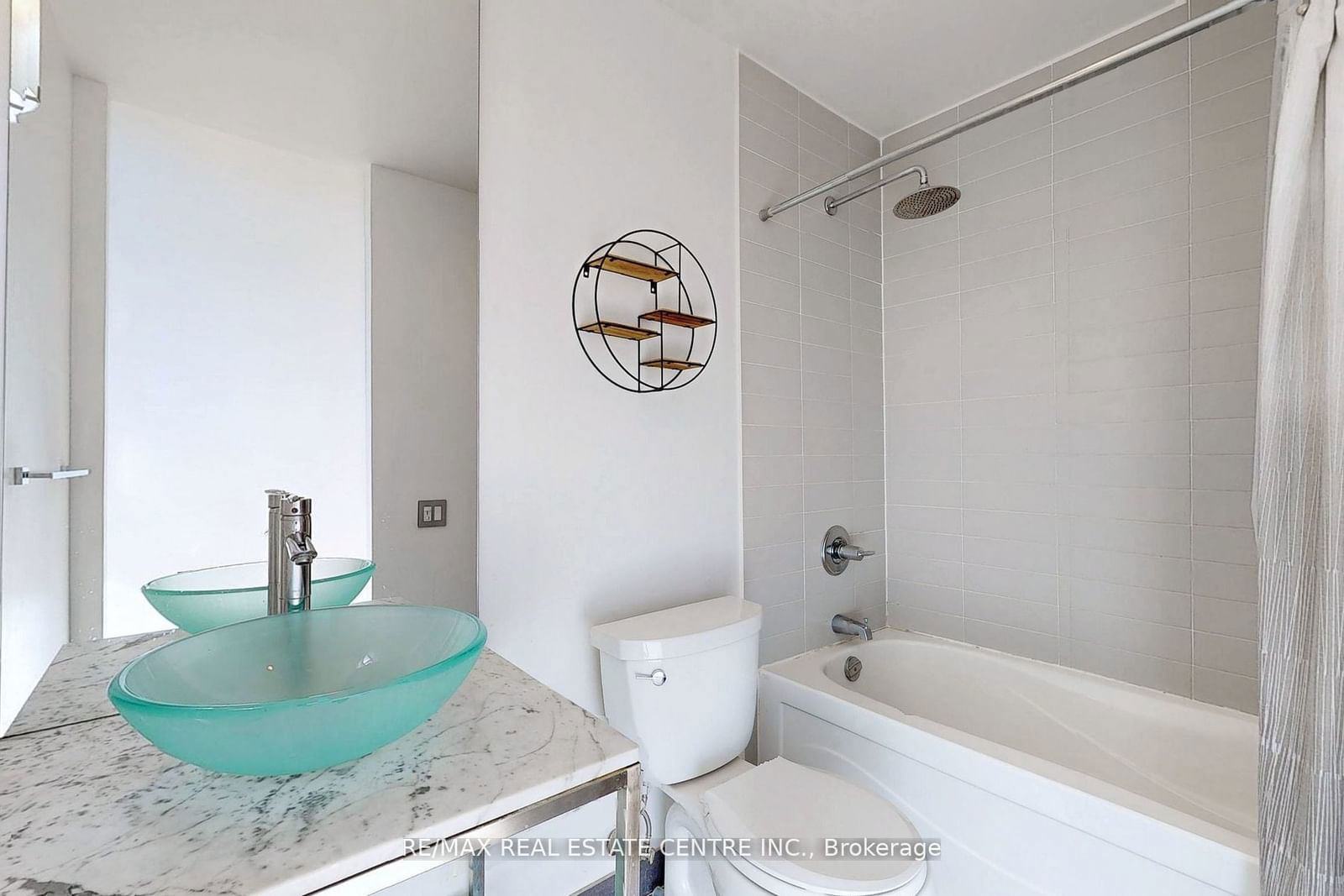 33 Mill St, unit 312 for sale - image #20