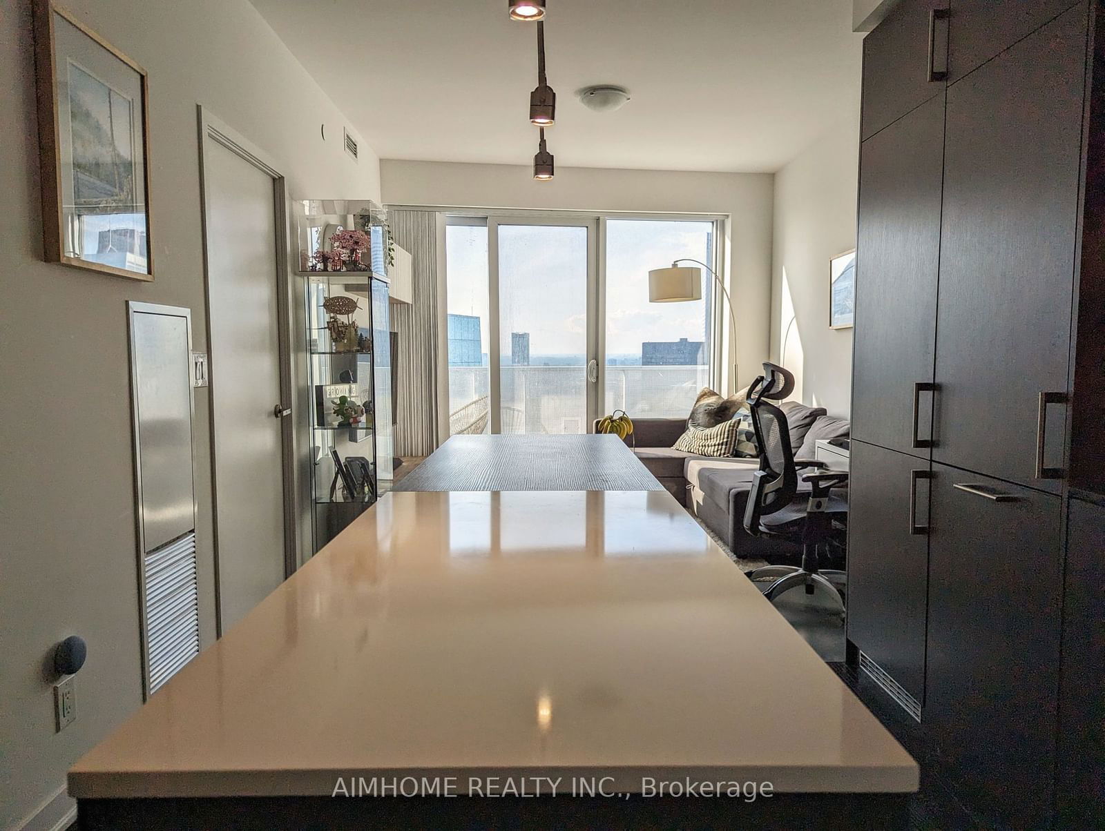 100 Harbour St, unit 6103 for sale - image #5