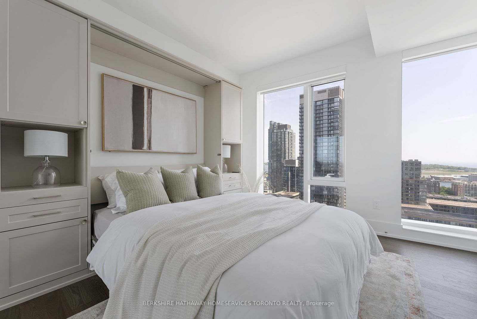 480 Front St W, unit 1715 for sale - image #13