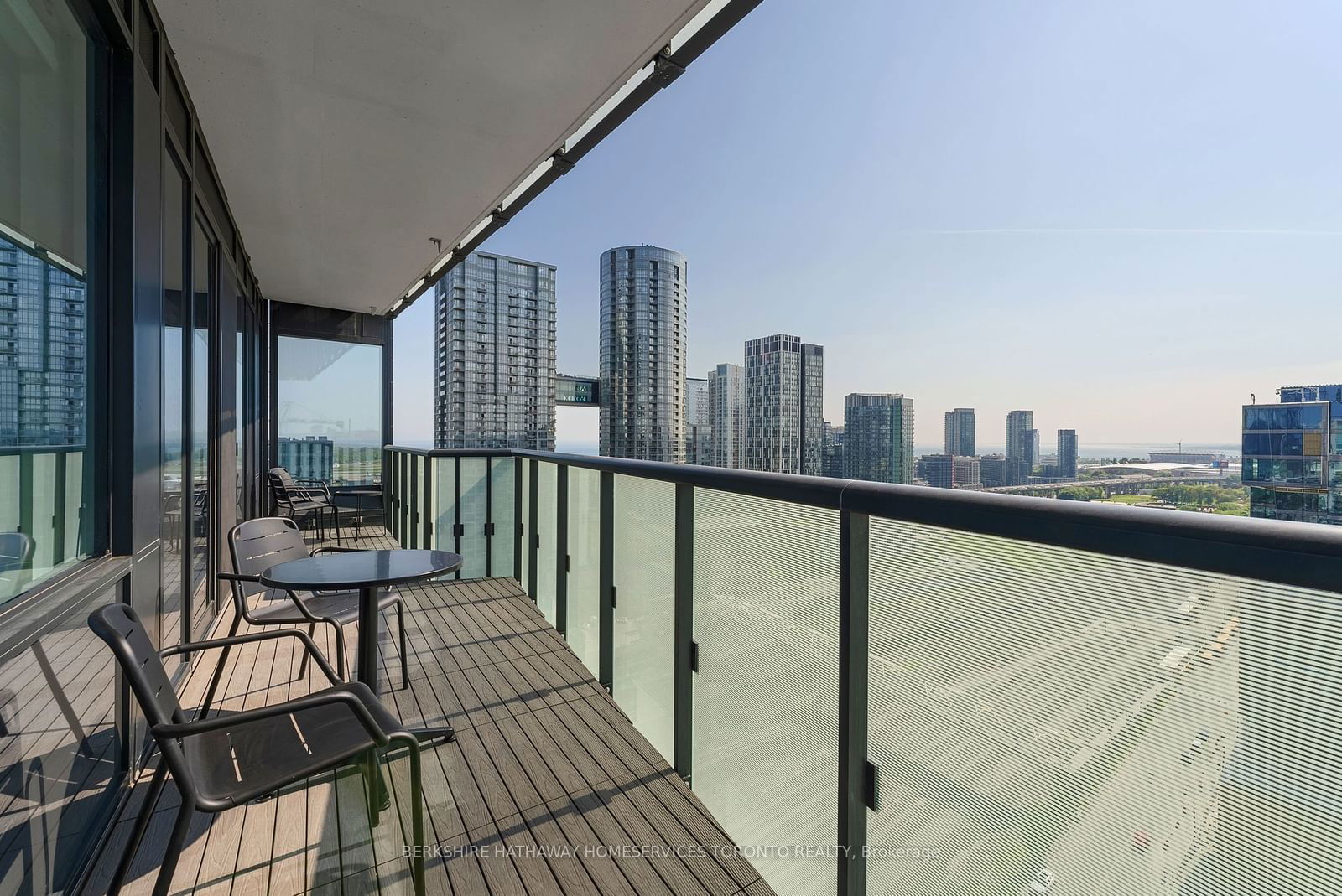 480 Front St W, unit 1715 for sale - image #19